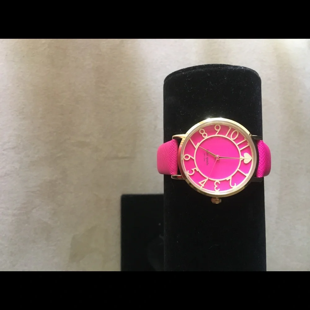 KATE SPADE METRO NWOT AUTHENTIC GENUINE LEATHER HOT PINK GOLD-TONE WATCH